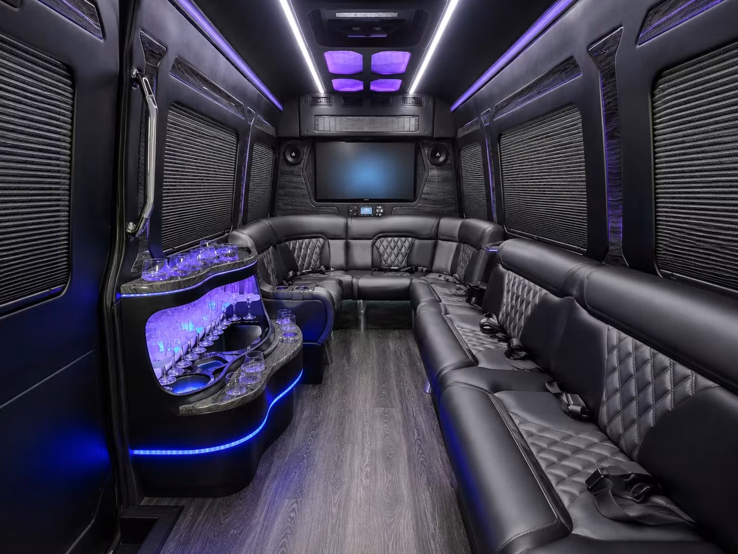 corporate event and offsite shuttle transportation throughout snohomish county