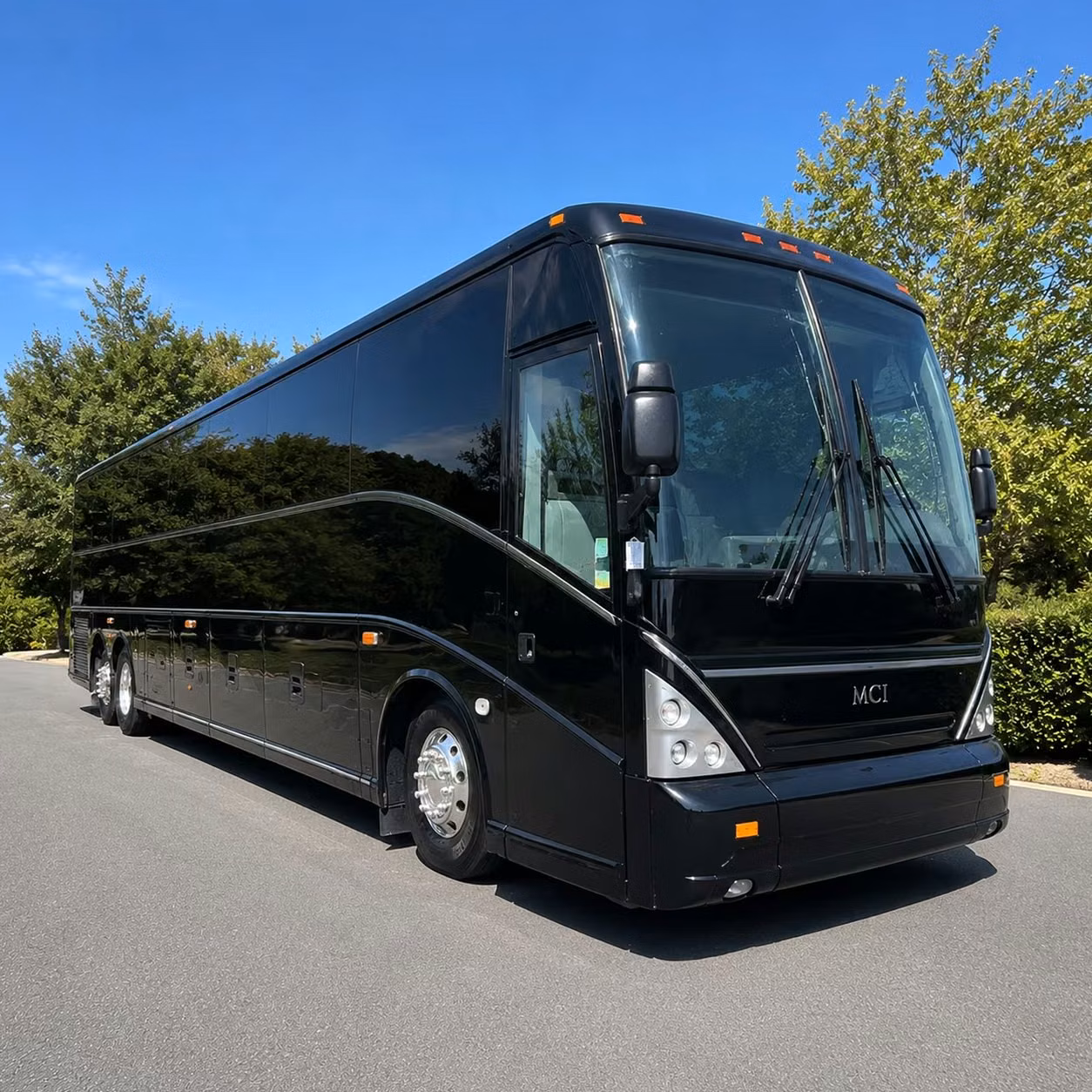 everett bus rentals for school field trips