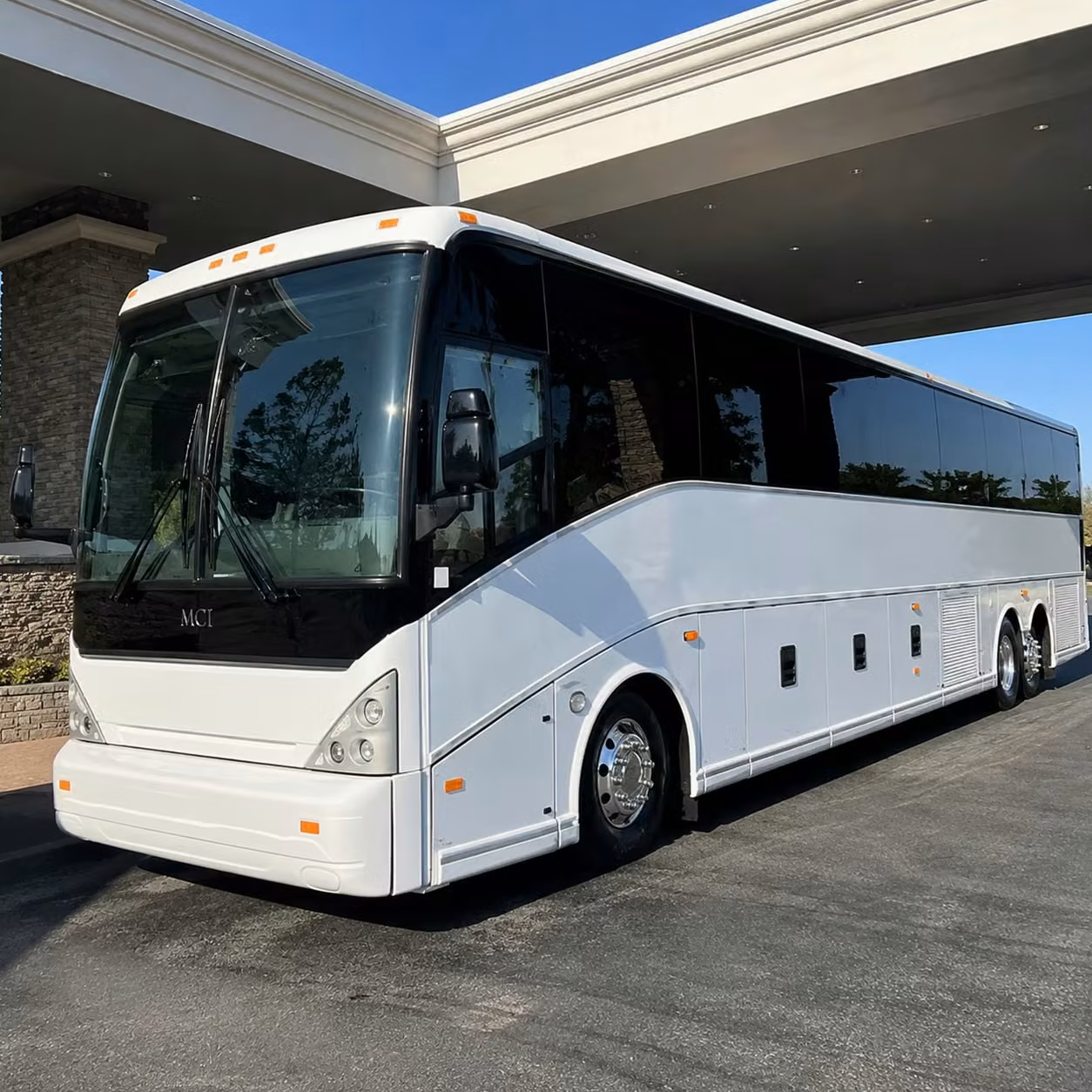 everett groups fly smarter when they skip the parking nightmare at sea