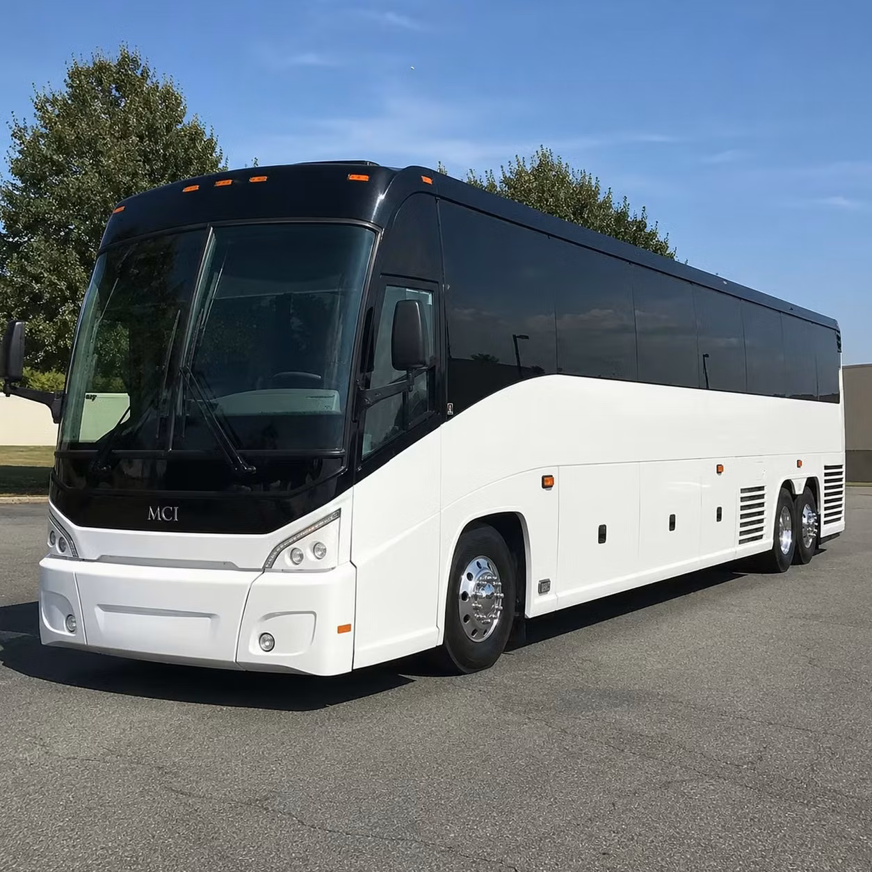 long distance charter bus trips from everett to seattle portland and beyond